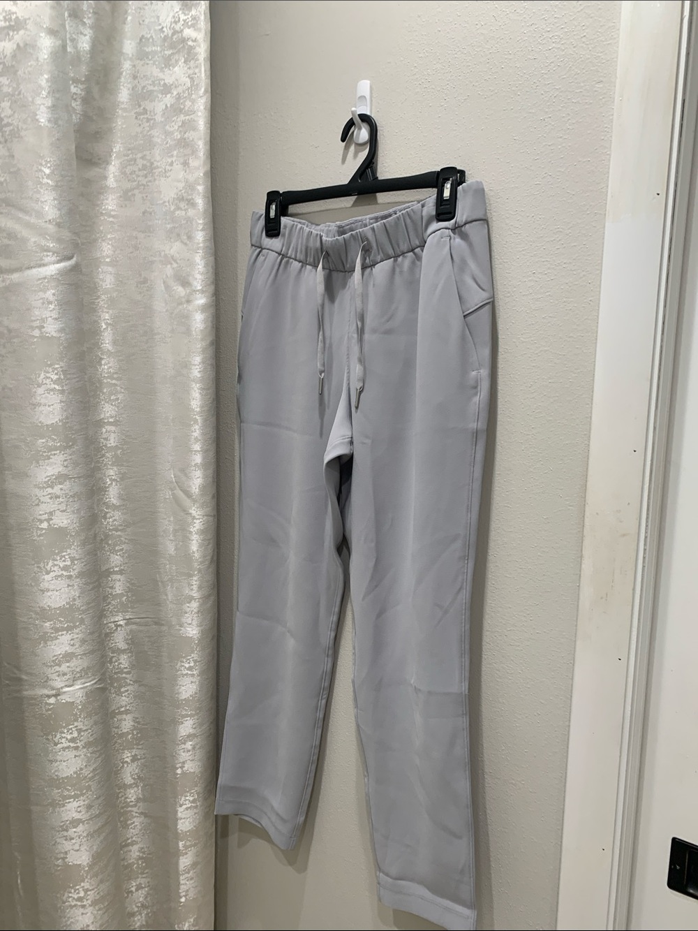 Lululemon Pants     Size: 6
